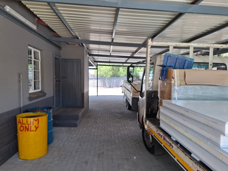 To Let  Bedroom Property for Rent in Oranjesig Free State